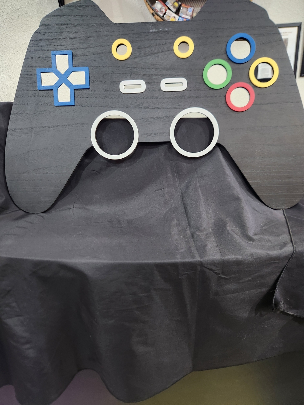 Back Lit Wall Mountable Game Remote